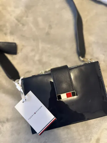 BOLSA NOVA TOMMY HILFIGER 