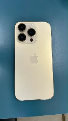 Vende - se IPhone 14 Pro