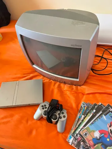 Playstation 2 prata + televisão