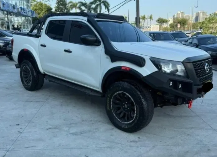 Nissan Frontier S CD 4X4 2.3 TB Diesel Mec. 2023