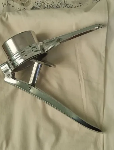 Espremedor de batatas Inox