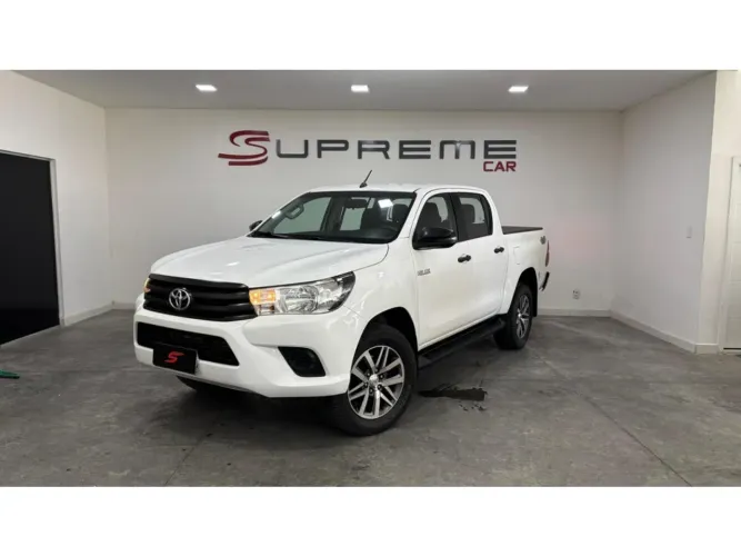 Toyota Hilux CD SR 4X2 2.7 16v/2.7 Flex Mec. 2020