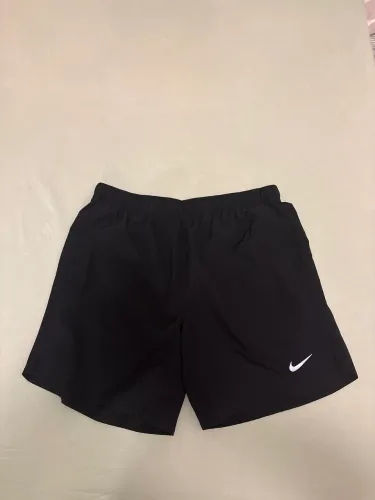Bermuda Nike Running nunca usada