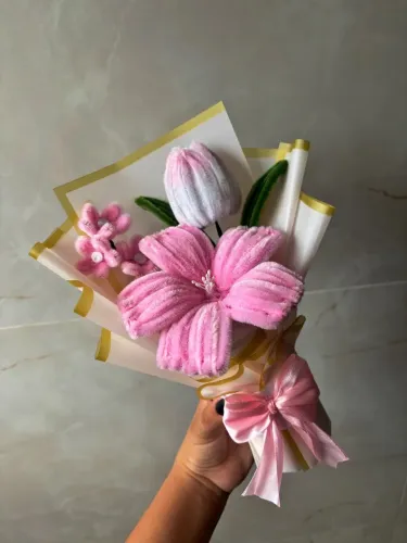 ? Buquê Sakura Artesanal - Flores Feitas à Mão | Presente