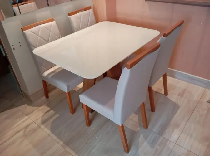 Mesa de jantar flora com 4 cadeiras 120x90