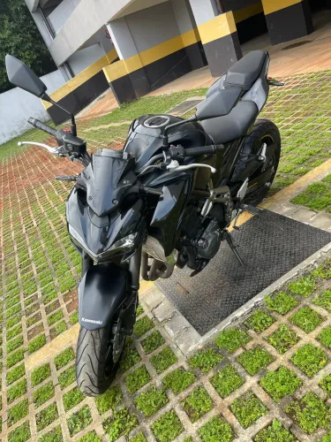 Z900