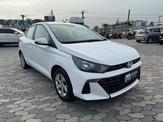 Hyundai HB20S Comfort Plus 1.0 TB Flex 12V Mec. 2025