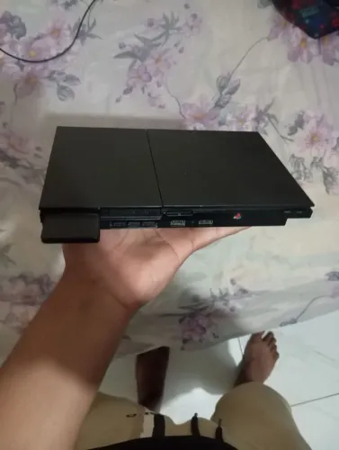 Vendo PS2 novo zero, tou querendo pega um PS2 com pen driv