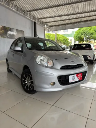 Nissan March S 1.0 16V Flex Fuel 5P 2014