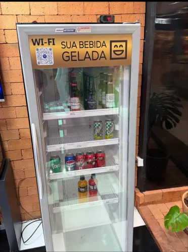 Expositora bebidas geladeira