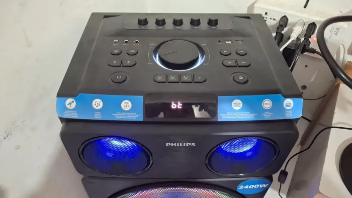 Caixa Philips tax-5509 2400w RMS