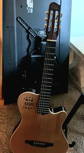 Violão Godin Grand Concert SA