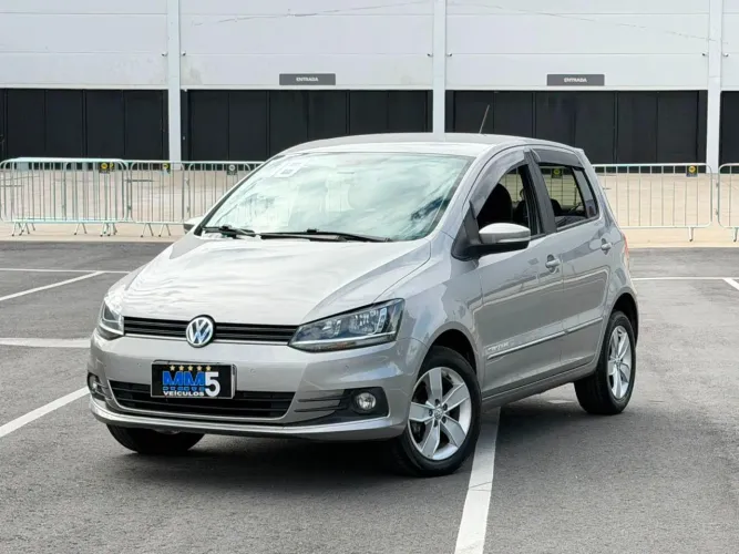 Volkswagen Fox Comfortline 1.6 Flex 8V 5P 2018