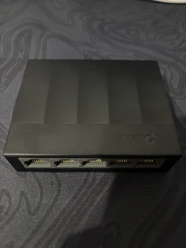 Switch gigabit TP LINK LS-1005G 5 portas