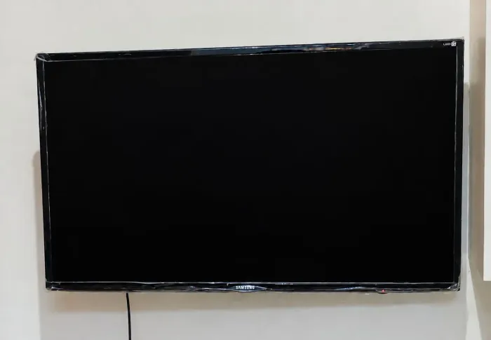 TV Samsung 40" 3D UN40EH6030G - Tela Perfeita - Defeito na Placa