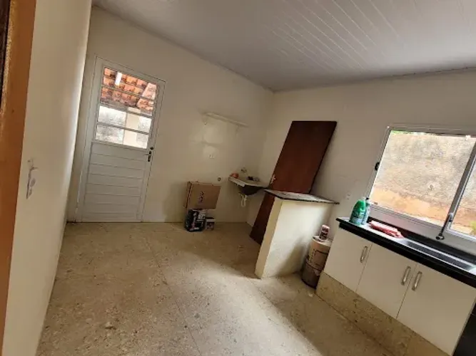 Casa com 4 dormitórios à venda, 250 m² por R$ 380.000,00 - Centro - Agudos/SP
