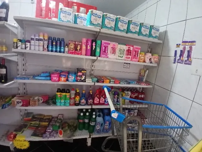Gôndola comercial dupla frente verso