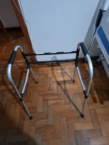 ANDADOR