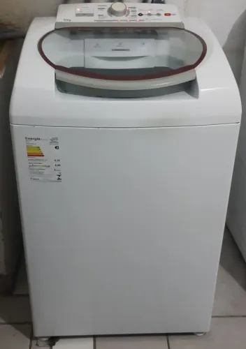 VENDO UMA MÁQUINA DE LAVA BRASTEMP 11 KILOS SEXTO INOX BEM CONSERVADA