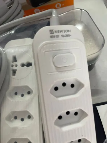 Extensão elétrica 4 tomadas