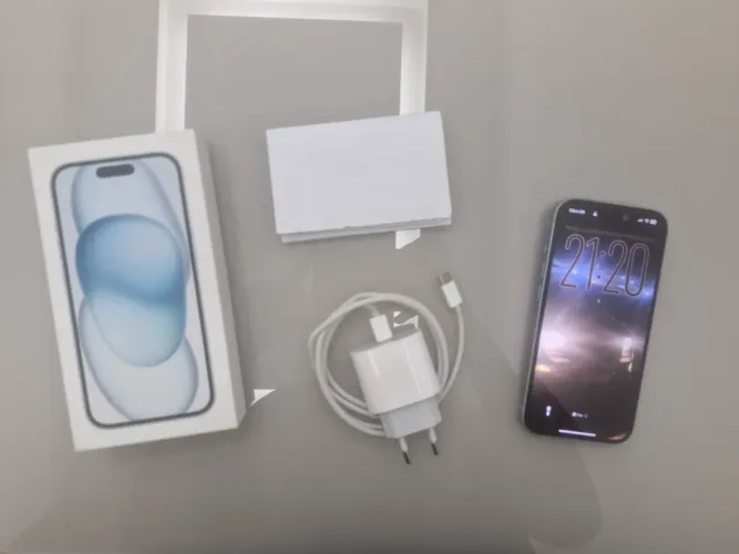 iPhone 15 128GB