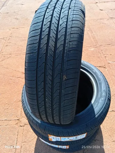 Pneu aro 16 medida 205/60/16 liso na promoção. R$ 350,00