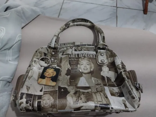Bolsa Madonna