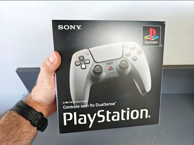 Controle Sony Dualsense edição limitada 30 anos
