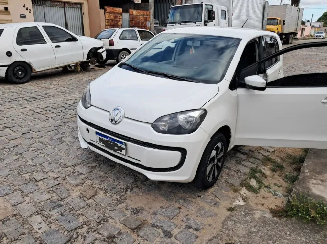 Volkswagen Up! Take 1.0 Total Flex 12V 5P 2015
