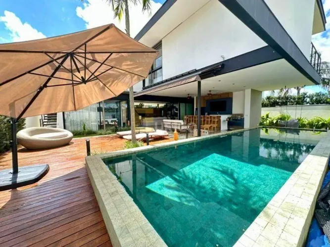 Casa em condomínio à venda no Condomínio Reserva das Palmeiras em Valinhos/SP