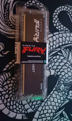Memoria ram da fury 8 gb 6000mhz lacradinha