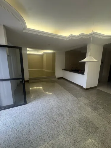 Casa com 4 suítes em condomínio fechado - Araçagy