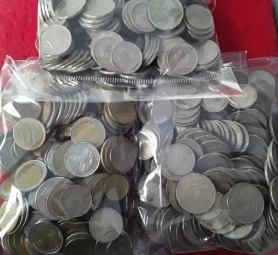 1kg moedas antigas uruguaia
