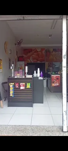 Vendo Lanchonete em Ponto Comercial