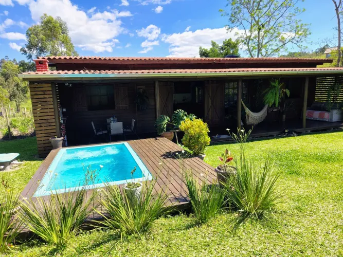 Linda Chacará com piscina