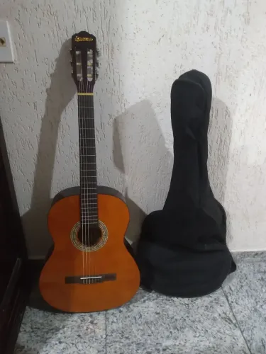 Violão serenna 