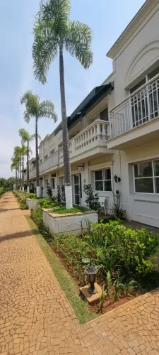 Casa COMERCIAL para aluguel possui 188 metros quadrados com 5 wcs São Paulo - SP