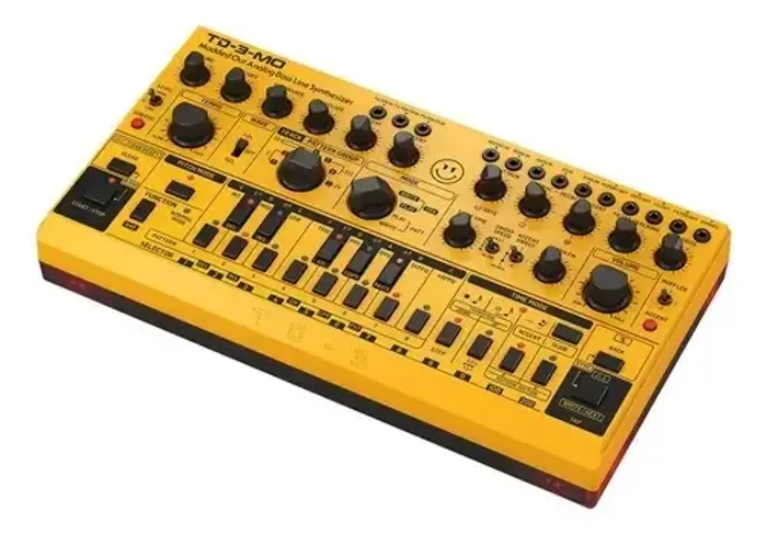 Sintetizador Behringer TD-3-MO AM Bassline 303 Devilfish Mod
