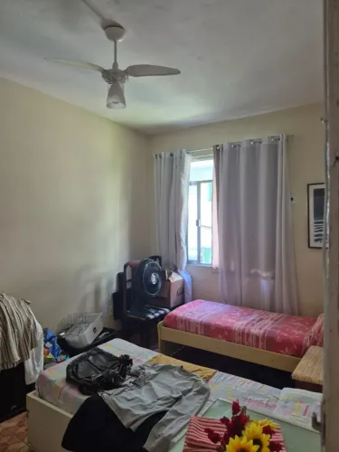 Alugo quarto para estudantes em Bairro Portuguesa - Ilha do Governador.