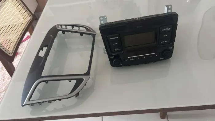 Rádio Original Hyundai Creta 2018 c/ Bluetooth + Moldura