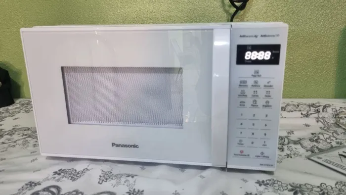 Micro-ondas Panasonic 21L