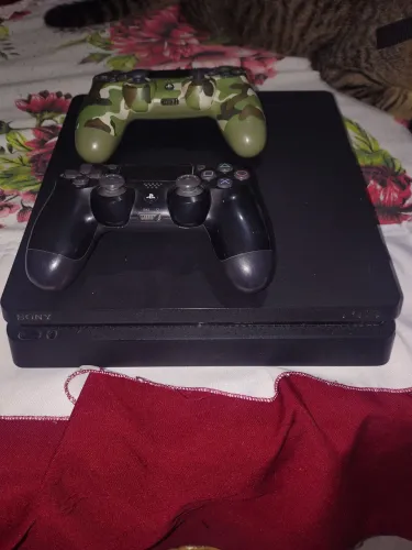PS4