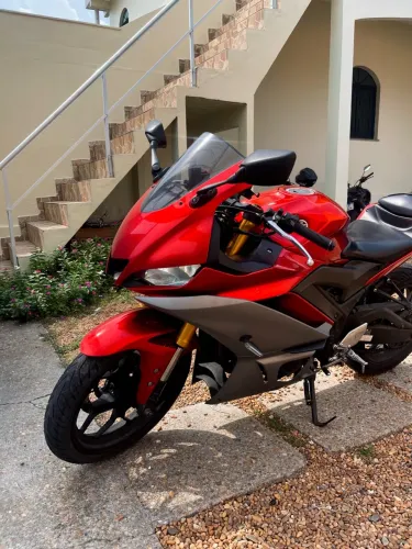 YZF R3 321cc YAMAHA