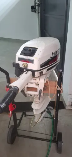 Motor popa 
