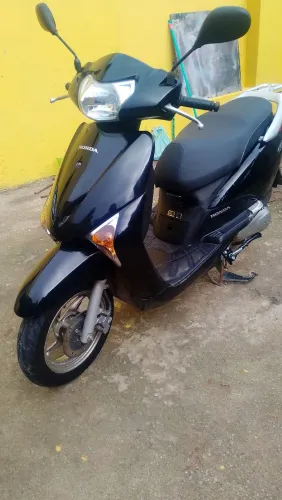 Honda led  