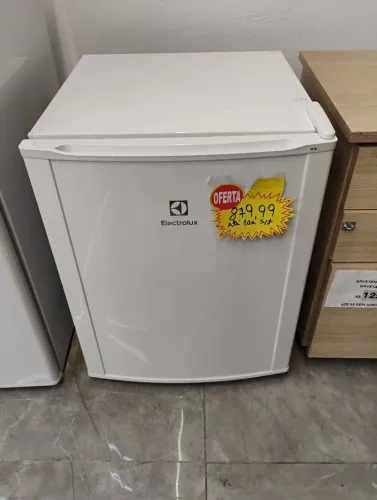 Frigobar Electrolux branco 8 litros 127v 