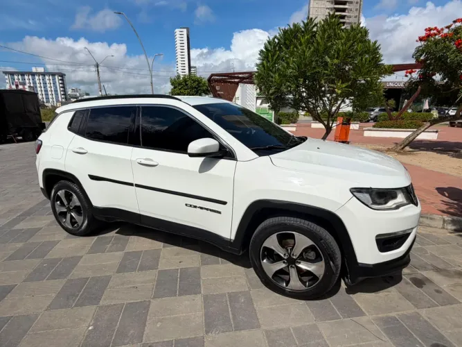 Jeep Compass Longitude 2.0 4X2 Flex 16V Aut. 2017