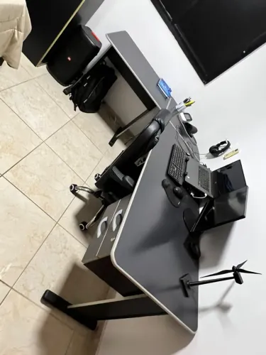 Escrivaninha Mesa Em L Escritório Tampo Mdp e Armário Alto Duas Portas