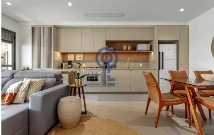 Apartamento com 2 dormitórios no Morro das Pedras