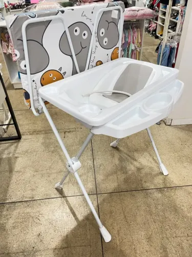 banheira galzerano semi novo com trocador